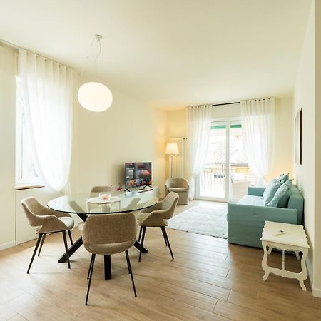 Domus Verona - Ampia Residenza Filippini A Pochi Passi Dall'Arena Exteriör bild