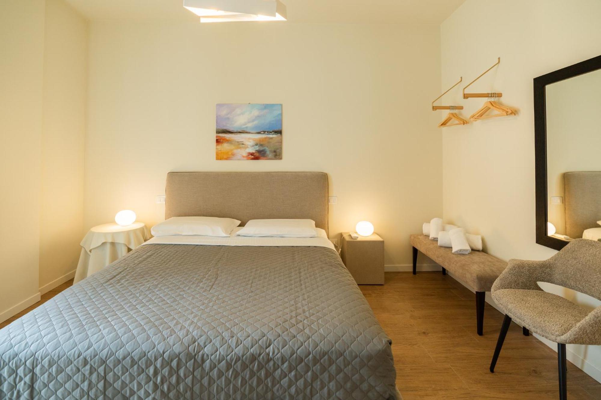 Domus Verona - Ampia Residenza Filippini A Pochi Passi Dall'Arena Rum bild